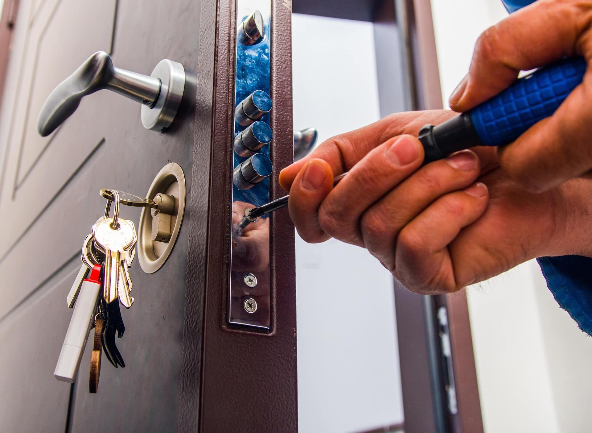 Puertas acorazadas en Relleu – ElCerrajero.es